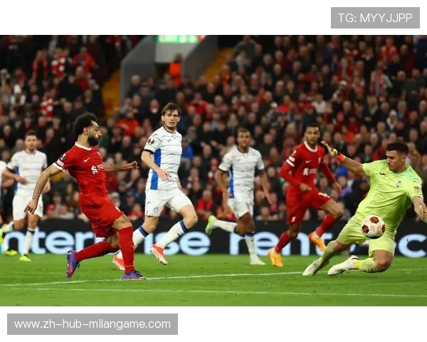 利物浦中后场在比赛中展现出色组织 利物浦中后场在比赛中展现出色组织